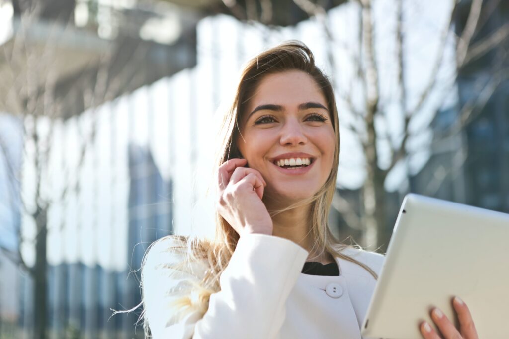 How Do I Handle Disagreements Or Conflicts With Clients As A Virtual Assistant?